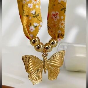 Golden Butterfly 18K Gold Stainless Steel Floral Scarf Choker Necklace